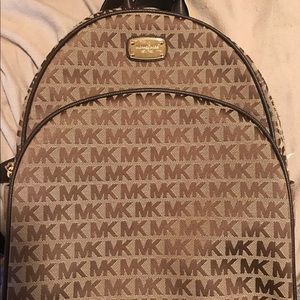 Micheal kors women book bag purse